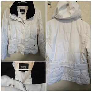 NILS Women's White Jacket